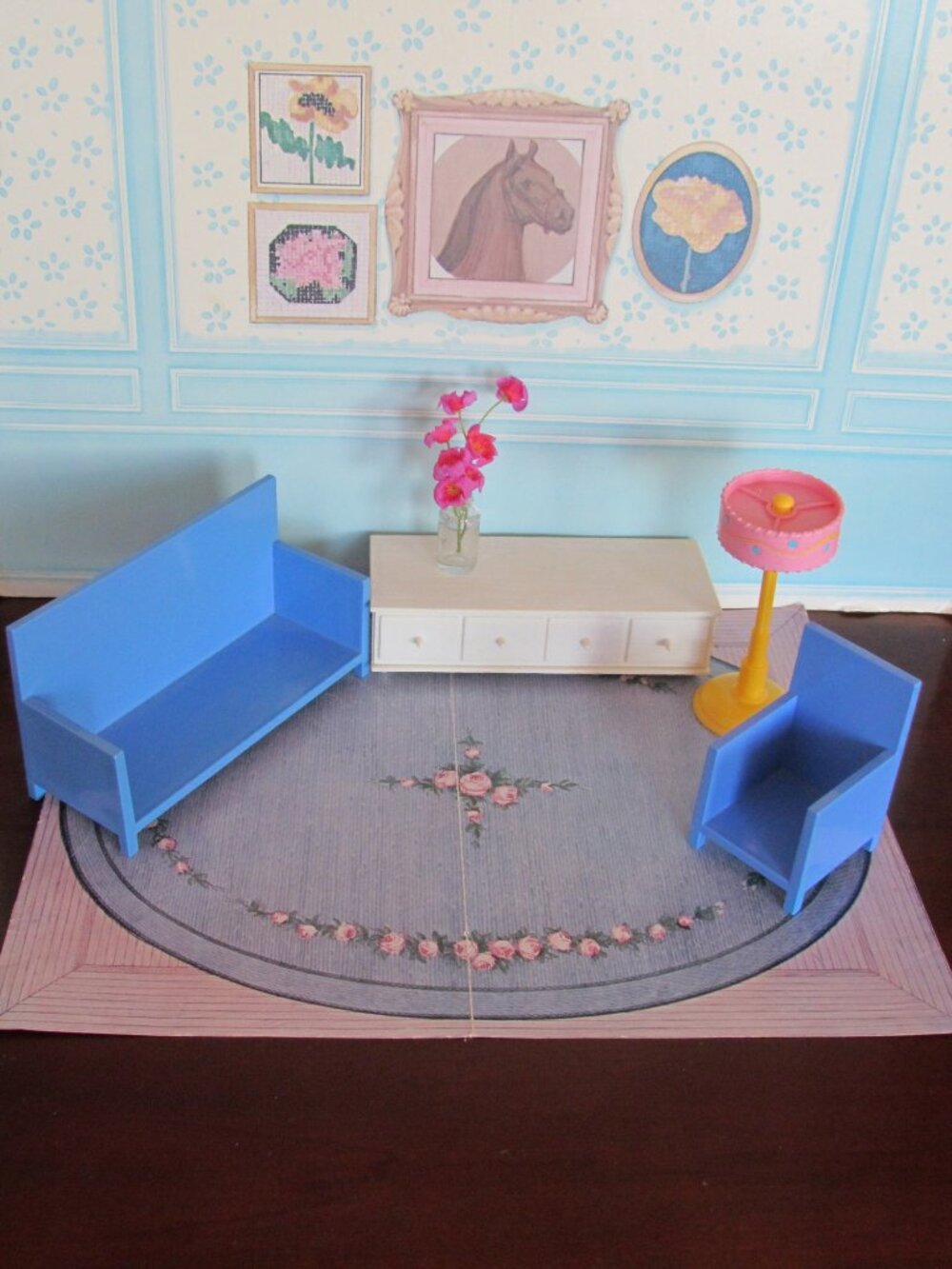 SUSY GOOSE BARBIE FURNITURE: COFFEE TABLE w DRAWER + CHAIR, COUCH, LAMP, VASE